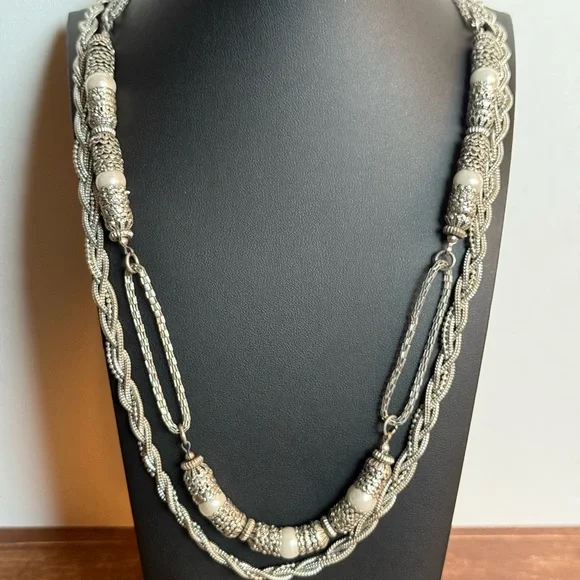 Silver Tone Chain and Faux Pearl layered Necklace with Organic Design - Picture 5 of 15